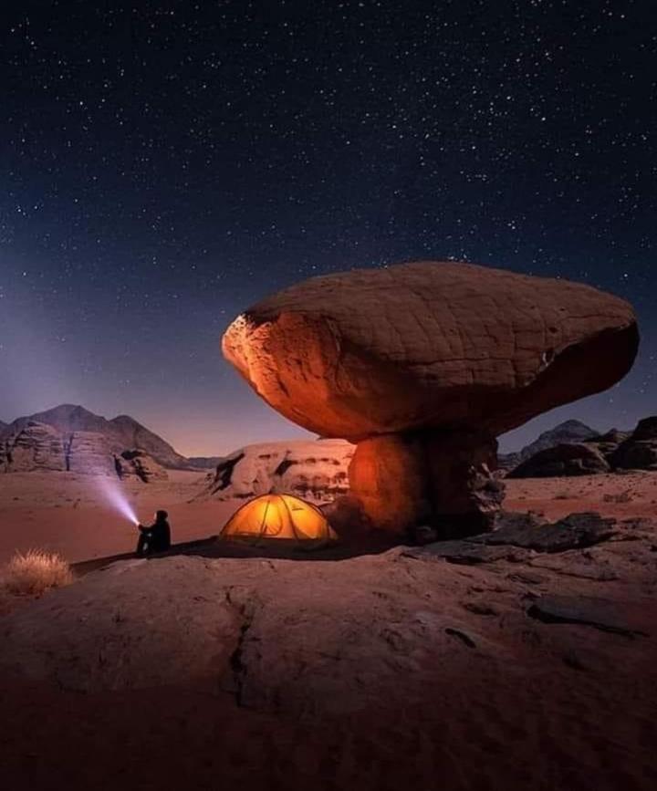 Wadi Rum Bubble Tent & Bedouin Style Esterno foto