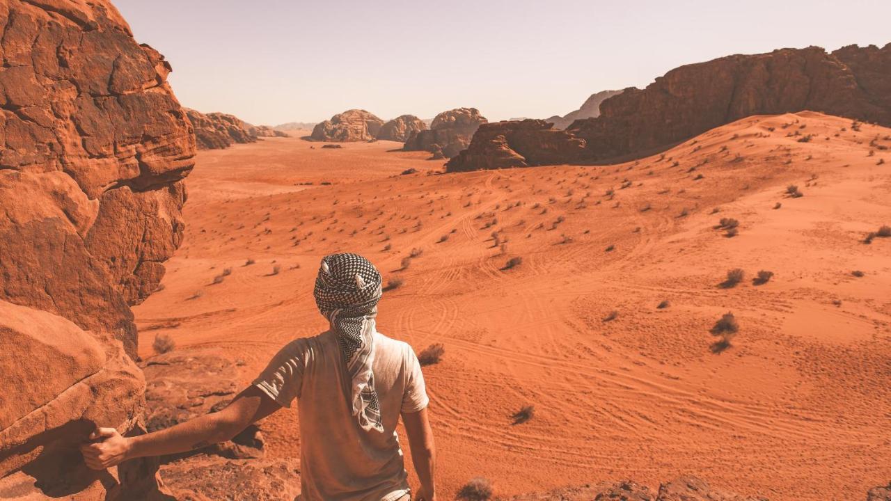 Wadi Rum Bubble Tent & Bedouin Style Esterno foto